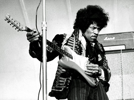 © SCANPIX SWEDEN, Stockholm, Sverige, 2000-06-06, Foto: SCANPIX Scanpix Code 20360 ***ARKIVBILD 1967-05-24*** Gitarrlegenden Jimi Hendrix p Grna Lunds scen.