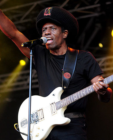 389px-Eddy_Grant_at_Supreme_Court_Gardens_cropped-2